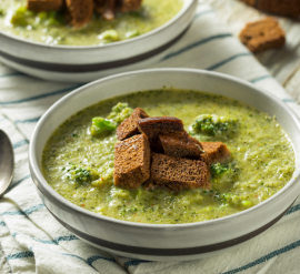 A Favorite of Winter Vegetables: Fit Broccoli Soup