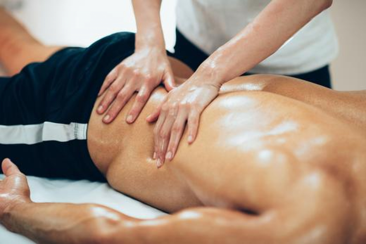 What Are the Benefits of Sports Massage?